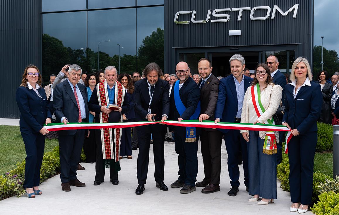 Custom inaugura il nuovo Headquarters: 9.000 mq dedicati all'engineering